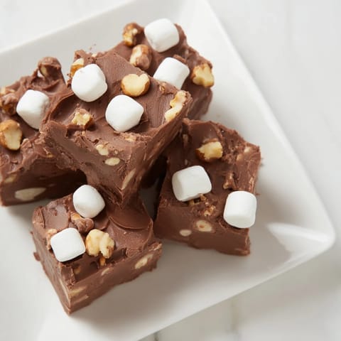 Easy Marshmallow Fudge